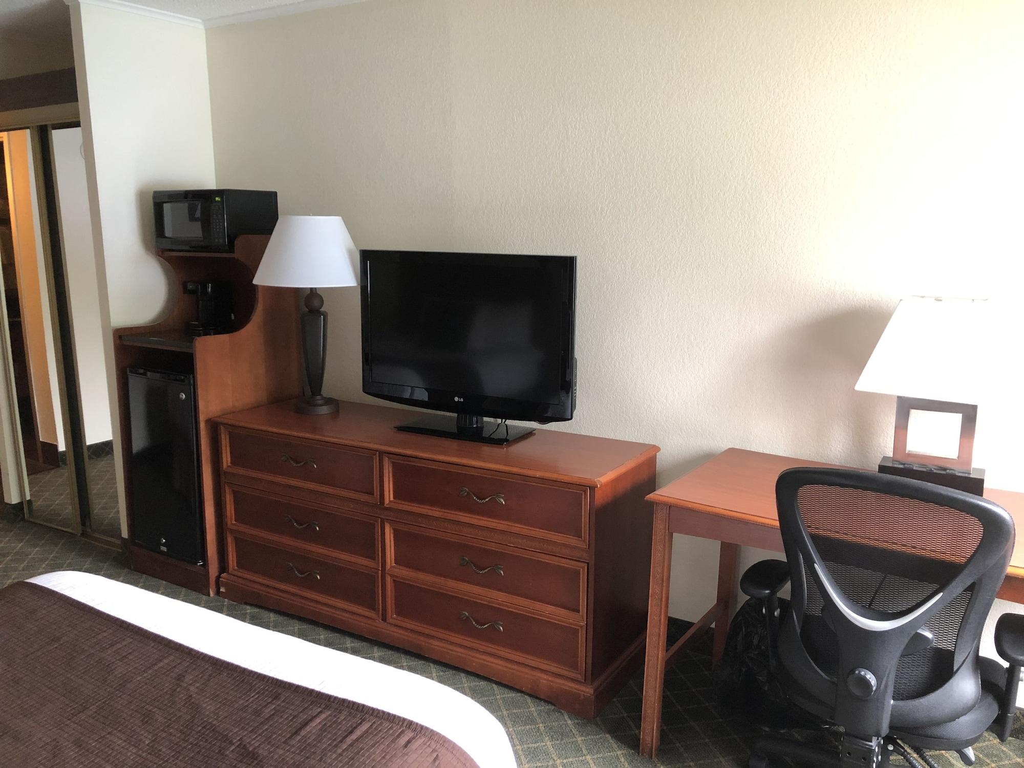 Best Western Plus Augusta Civic Center Inn Dış mekan fotoğraf
