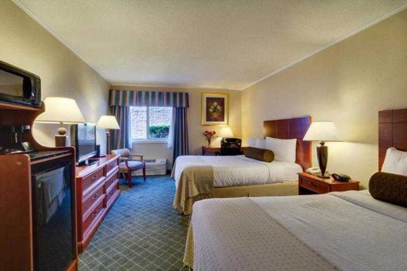 Best Western Plus Augusta Civic Center Inn Dış mekan fotoğraf